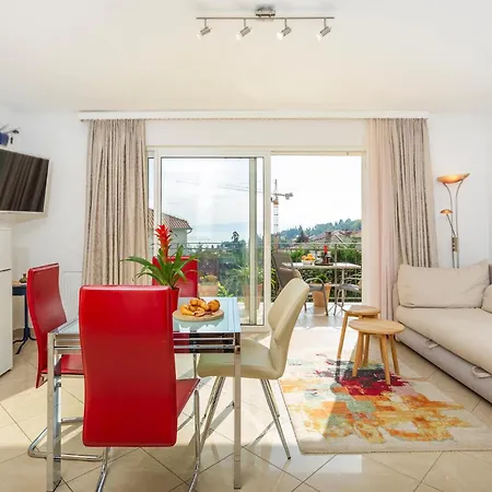 1 Bedroom Cozy In Apartment Icici